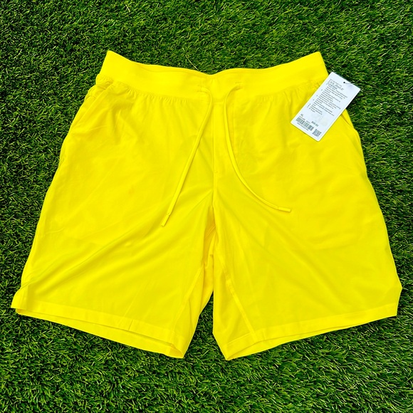 NWT Lululemon T.H.E. Short Linerless 9” - Picture 4 of 9